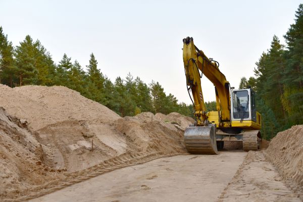 Cost of Unpaved Road Grading in Bainbridge Island